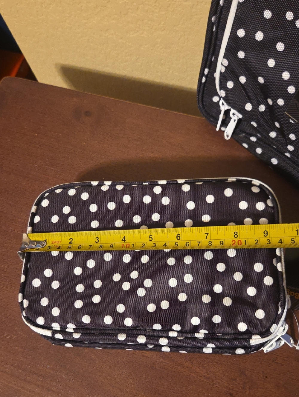 Travel Set - Picture 7 of 15